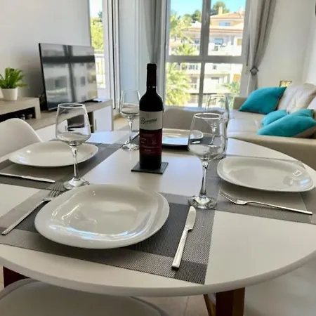 Two Bedroom Moraira With Pool Apartment *